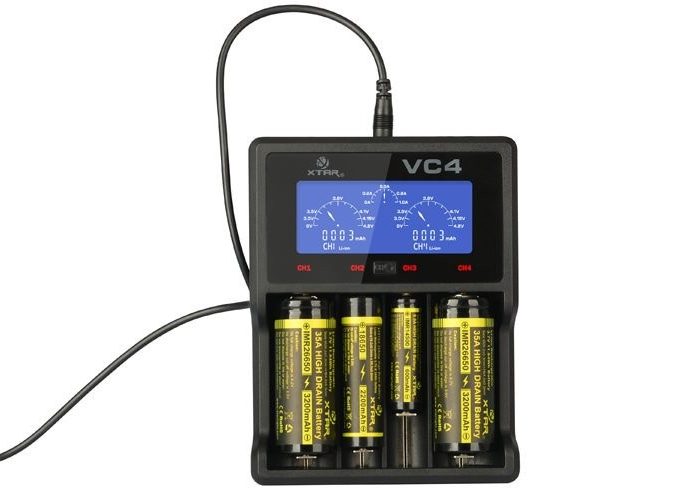 PUNJAČ XTAR" VC-4 4 slota